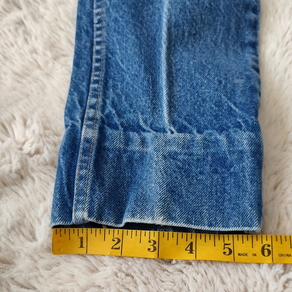 Vintage Levi's - Picture 9 of 15
